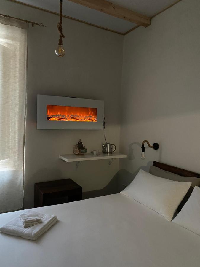 מולפטה Palazzo Monna B&B מראה חיצוני תמונה