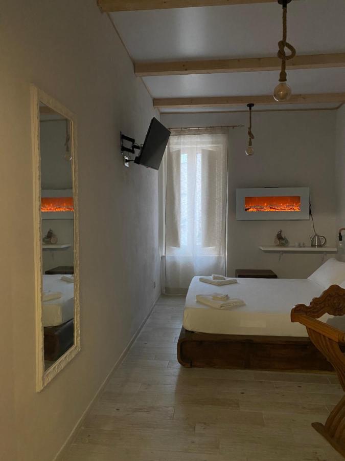 מולפטה Palazzo Monna B&B מראה חיצוני תמונה