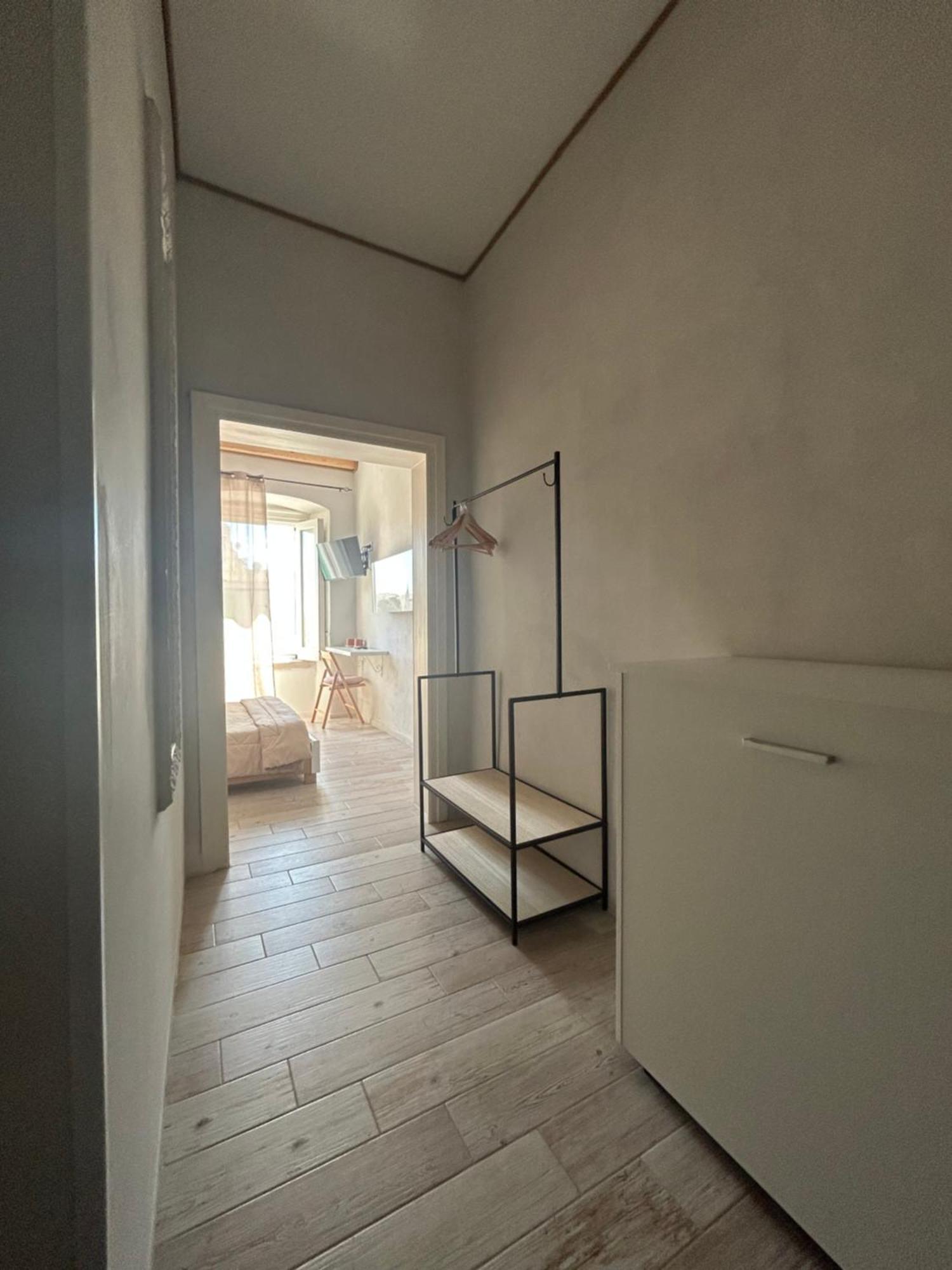 מולפטה Palazzo Monna B&B מראה חיצוני תמונה